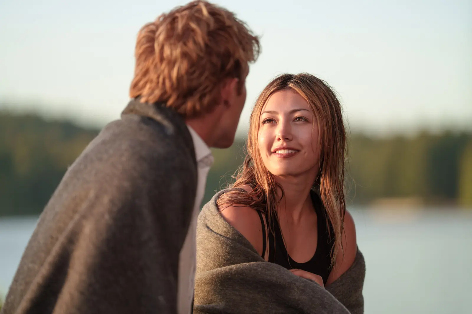 Netflix a reînnoit serialul „Crew Girl” pentru a doua sezon