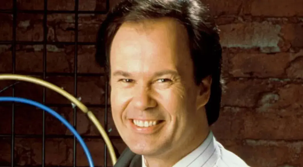 Adio, domnule director: Dennis Haskins, vedeta din „Saved by the Bell”, s-a stins la 75 de ani