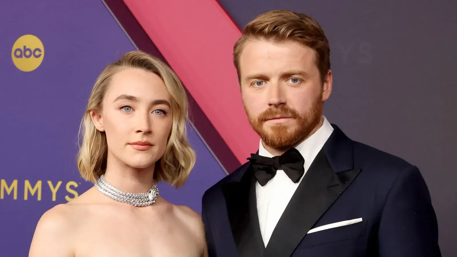 Saoirse Ronan dă cu batista la zvonul că soțul ei va fi James Bond